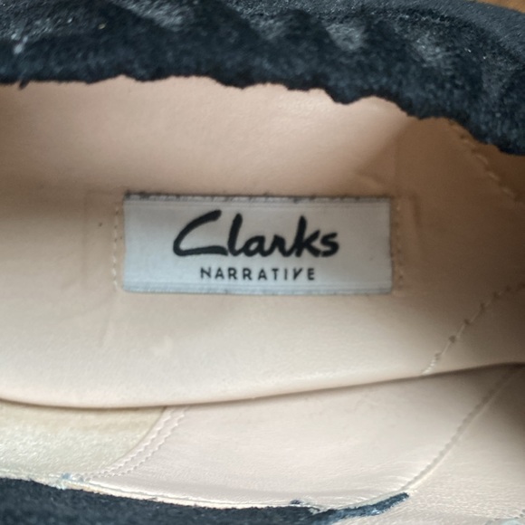 Clarks Narrative Black Suede Bootie Heel, Women’s size 8 - Picture 13 of 16